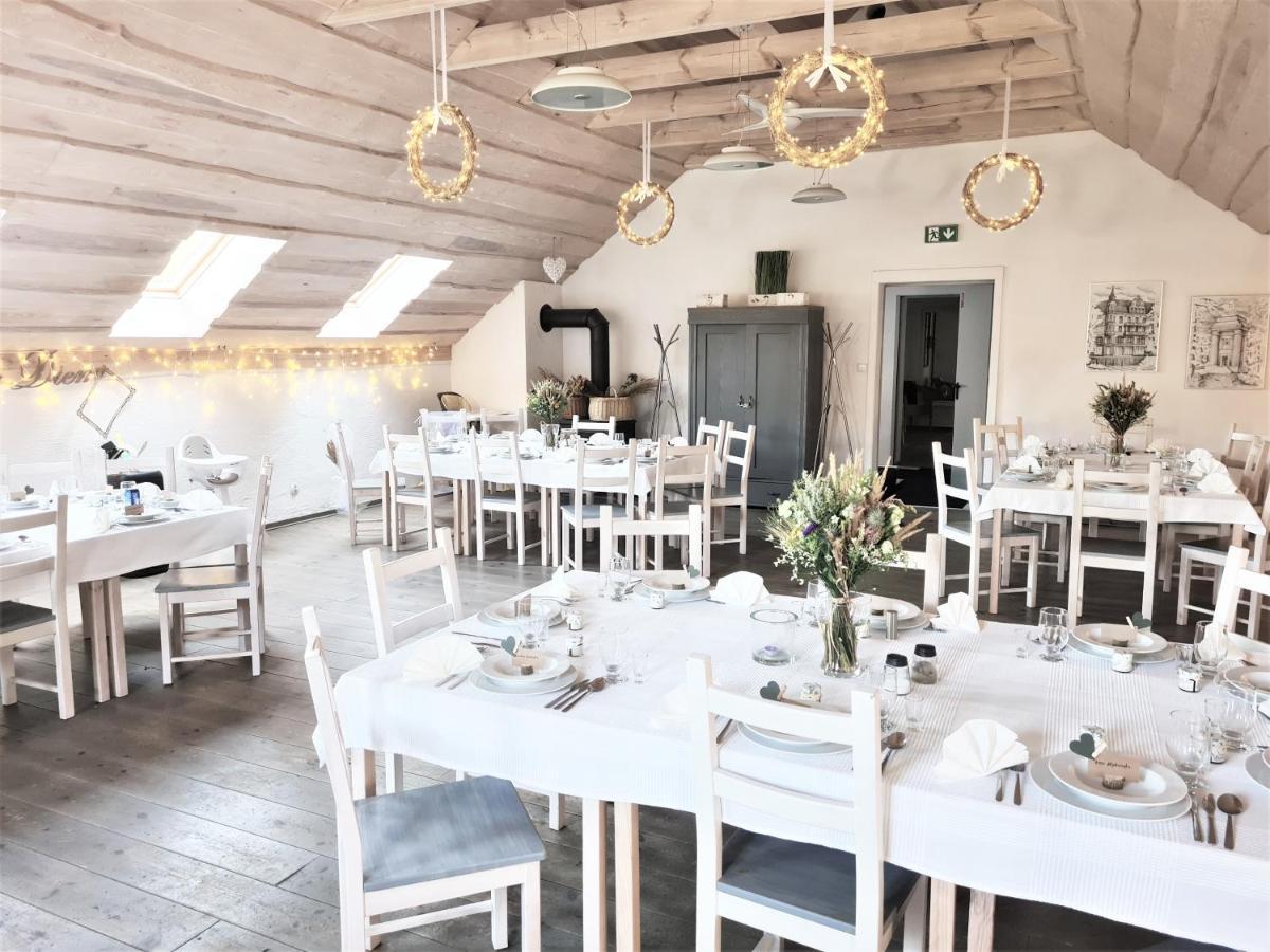 Zielone Wzgorze Bed & Breakfast Sulistrowiczki ภายนอก รูปภาพ